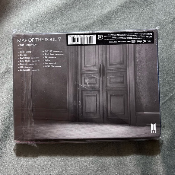 BTS Map of The Soul 7 - the Journey - Picture 3 of 4